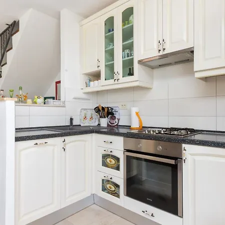 Hidden Paradise - By Split Villa *