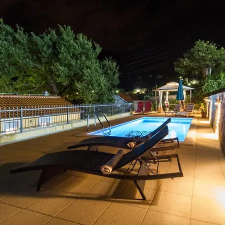 Villa Hidden Paradise - By Split Žrnovnica