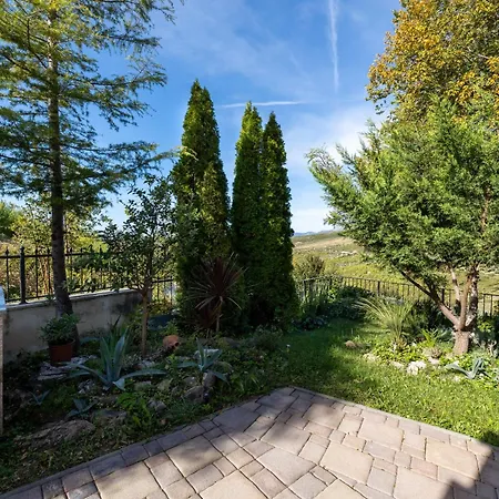 Hidden Paradise - By Split Žrnovnica